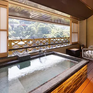 **** Ryokan Okada Japão